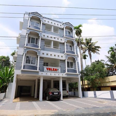 Yelza Hotel And Residence Alwaye Exteriér fotografie